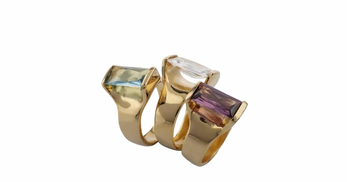 Las joyas y accesorios complementan tu vestuario y tu personalidad!