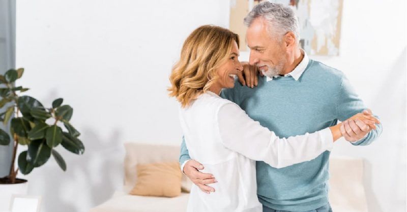 Bailar es una buena forma de retrasar el envejecimiento. Practícalo con más frecuencia. .