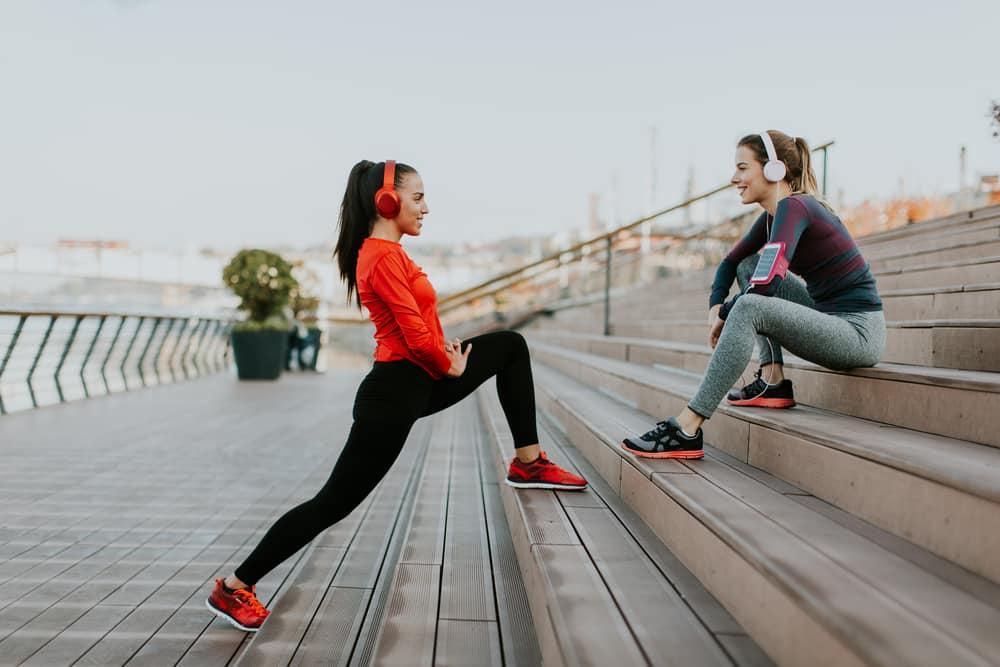 Hacer ejercicio nos ayuda a mantenernos saludables y felices. Esto ayuda a proteger los telómeros.