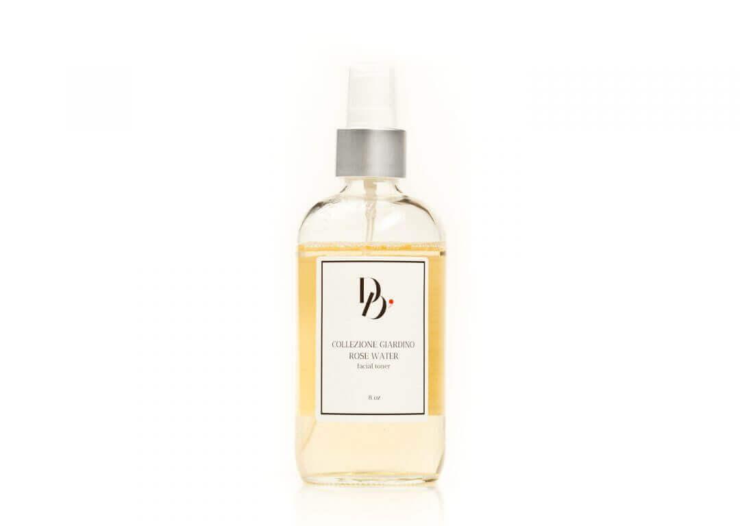 Rose Water facial toner (Agua de Rosas) artesanal para hidratar la piel del rostro, cuello y pecho.