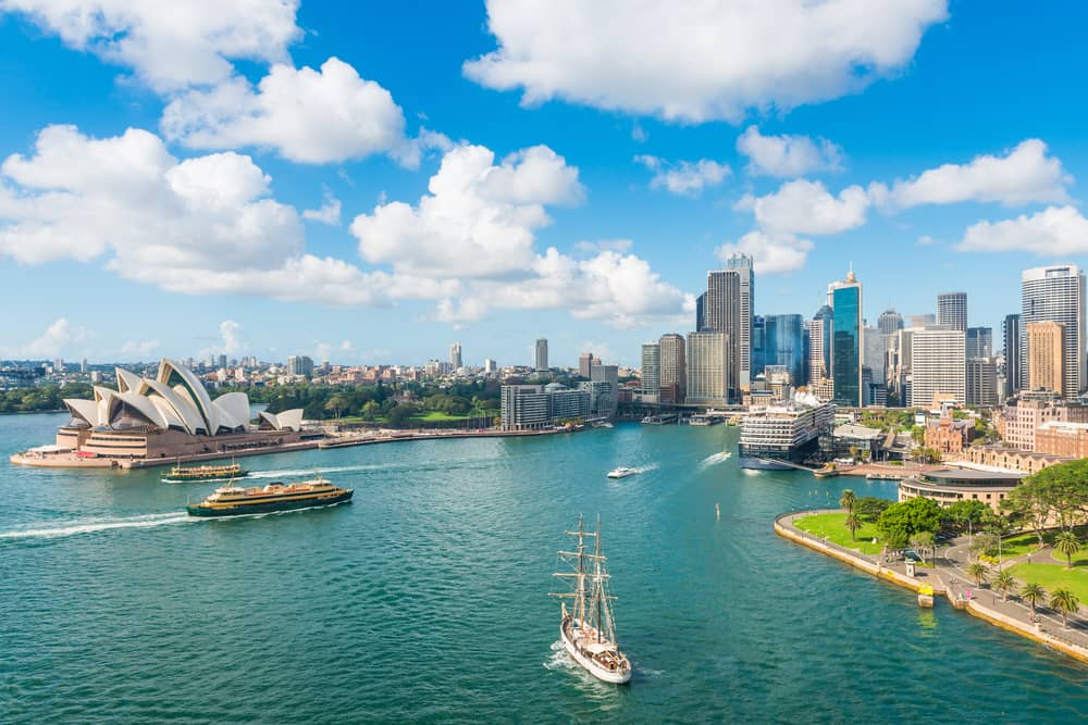 Sidney en Australia es un destino que sorprende por su majestuosidad. En Circular Quay están las grandes atracciones que no puedes dejar de ver cuando visites esta hermosa cuidad.
