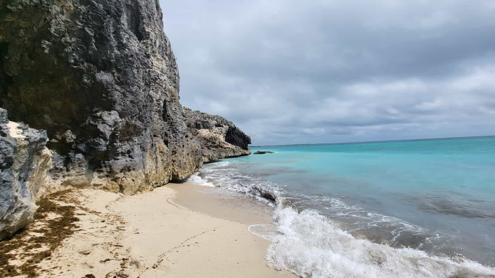 Aguas cristalinas y aire puro caracterizan las playas en Morrocoy